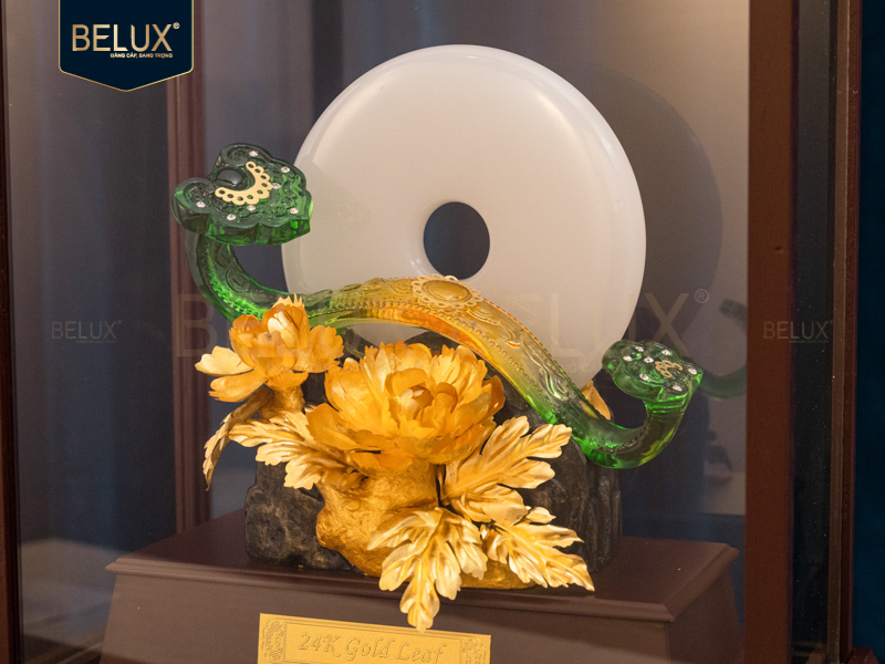 Vương Trượng Như Ý Ngọc Bích dát vàng 24k&nbsp;28x17x36 cm